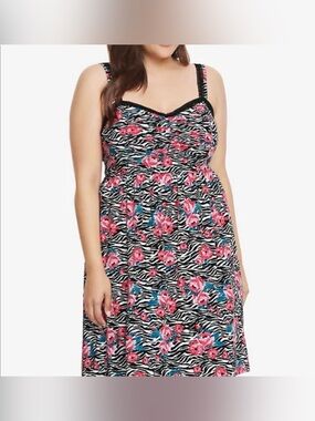$10💗Bundled Torrid Dress